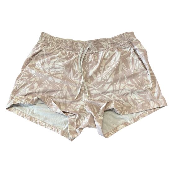 Lululemon Beige Palm Print Lined Shorts Size 12 - Picture 2 of 5